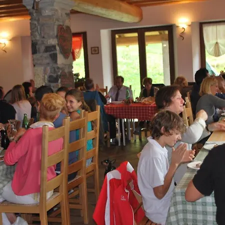 Le Radici Κατάλυμα σε φάρμα San Fedele Intelvi