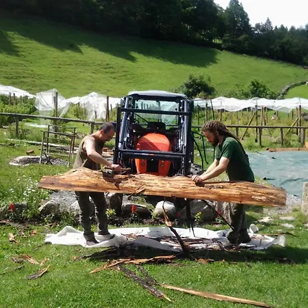 Le Radici * Сан-Феделе-Интельви